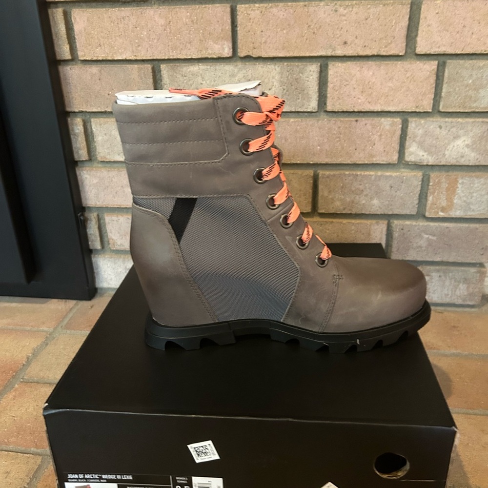 Sorel Joan of Arctic Boots
